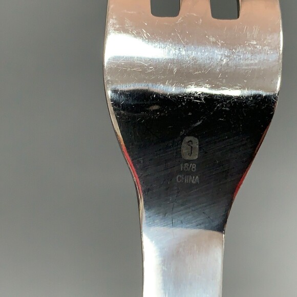 Gourmet Settings Stainless Steel Ergo Modern Dinner Forks HTF 18/8 Lot of 4 - Picture 5 of 6